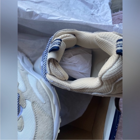 FILA Ray Tracer Chunky Sneaker Taupe white Beige neutral Tan 8.5 used - Picture 9 of 15